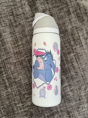 ALO Yoga Kids Eeyore Stainless Steel Water Bottle - Light Blue with Pink Accents